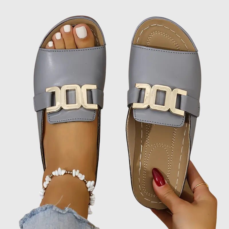 Kathryn™ | Patogūs sandalai su sagtimis